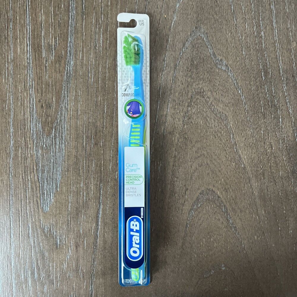 Oral-B Ultra Dense Soft Bristles Manual Toothbrush Compact Clean Blue
